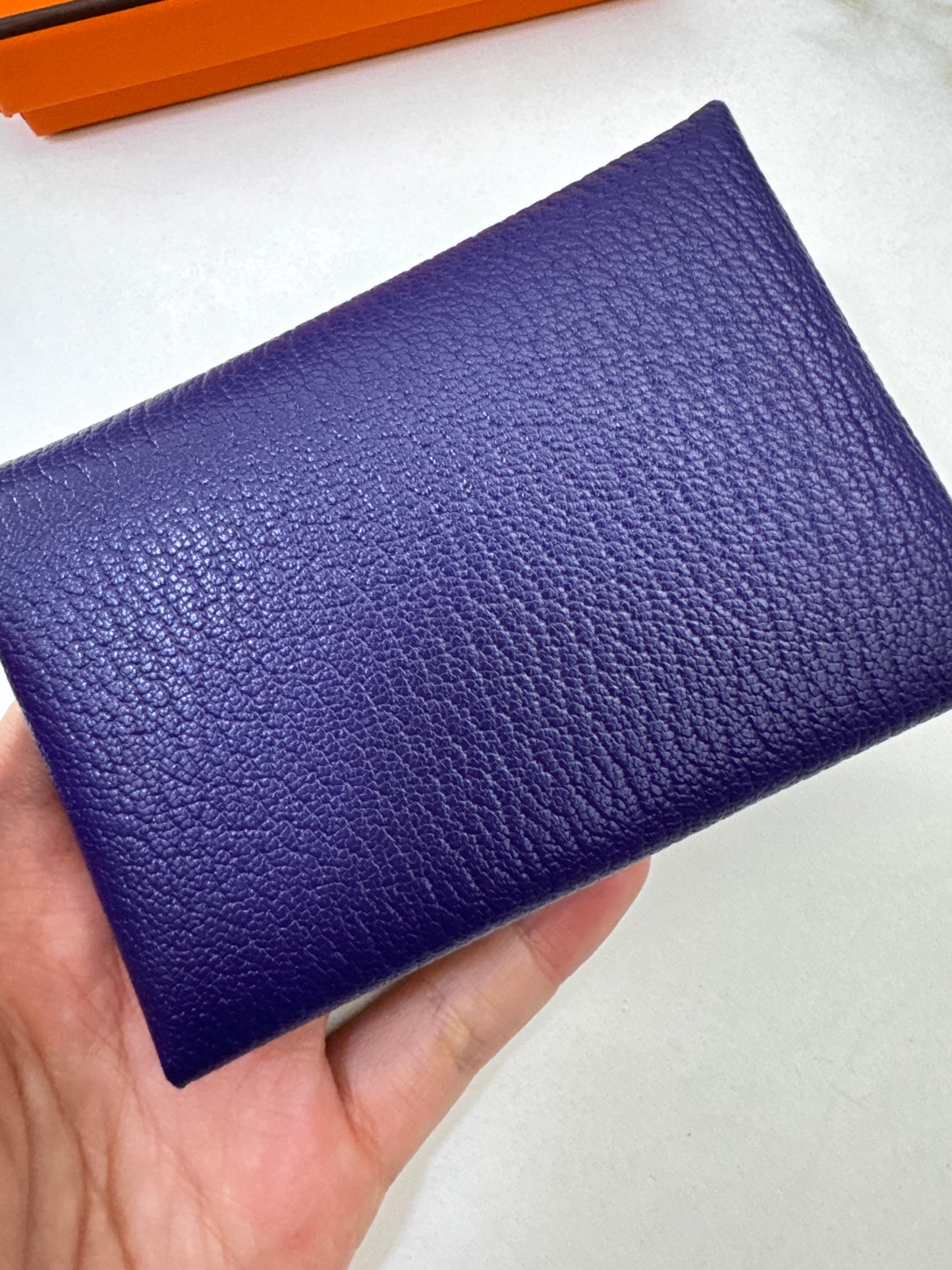 HERMES Calvi Duo X3絳紫色山羊皮