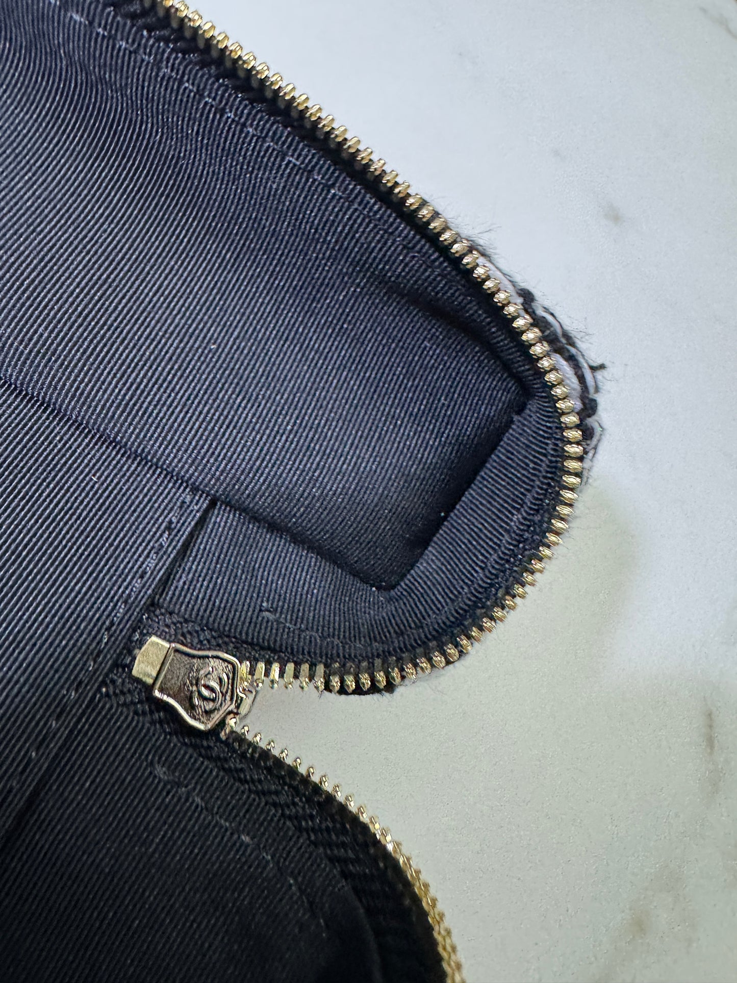 CHANEL 25C 盒子包 Tweed