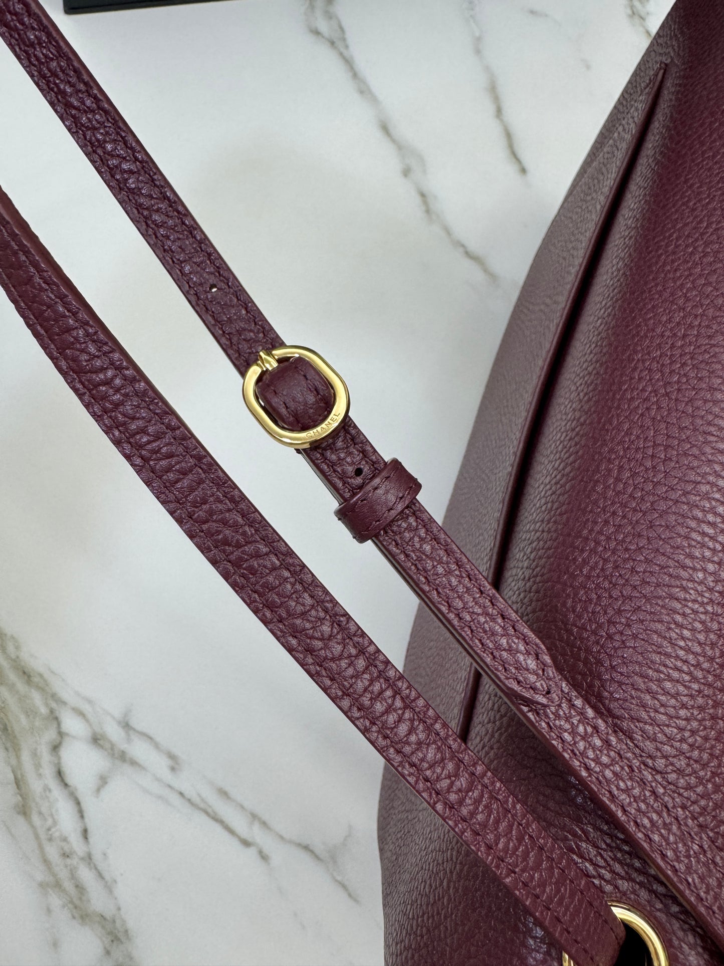 CHANEL 26S Maxi Flap Bag Small 酒紅色金扣 Burgundy GHW