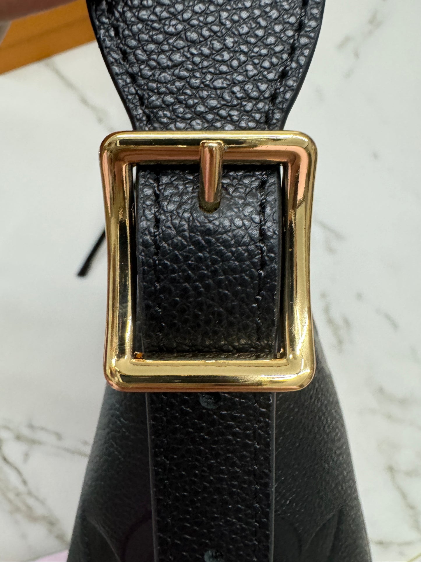 LV Carryall 全皮黑 PM