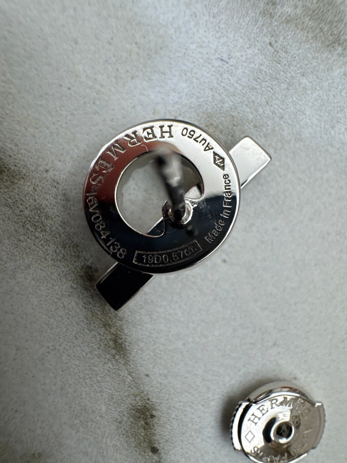 HERMES Finesse Earrings