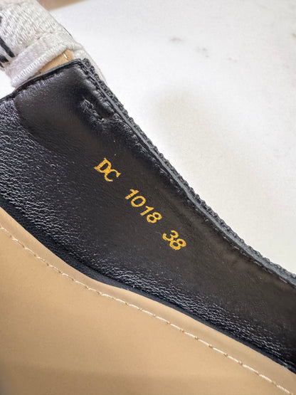 DIOR J'adior 科技布貓跟鞋