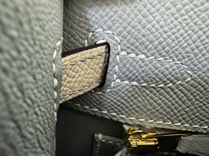 HERMES Kelly 25 冰川藍拼奶昔白 Epsom 香檳金扣 8U Bleu Glacier/ 10 Craie PBHW