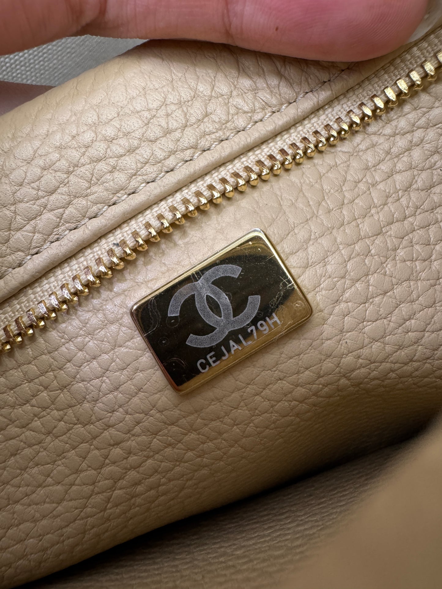 CHANEL 26S 法棍 Shopping Bag