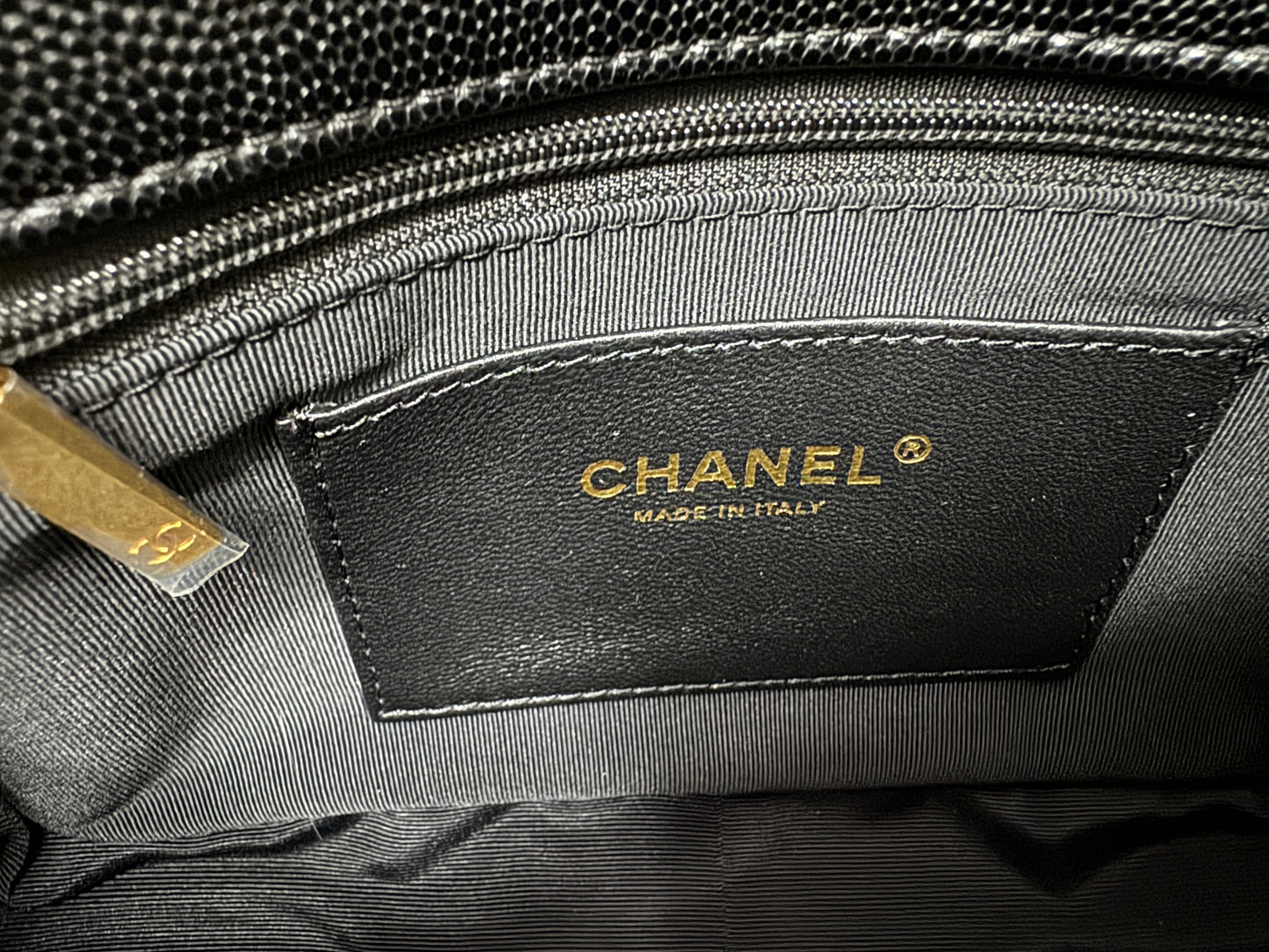 CHANEL 24P粗皮鏈hobo Jennie同款