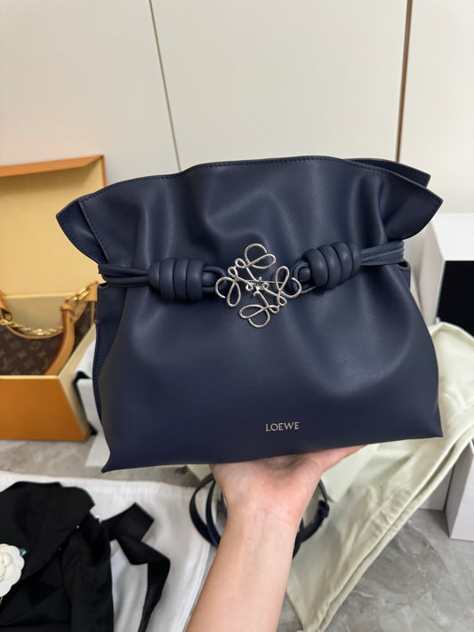 LOEWE Flamenco 深邃藍 Medium