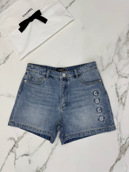 CHANEL 25M Coco Beach 牛仔短褲