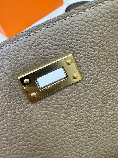 HERMES Kelly Danse 馬爾法米金扣 Evercolor 8Q GHW