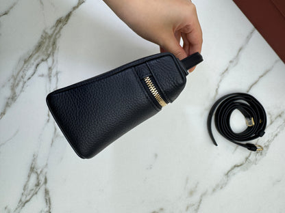 LORO PIANA Extra Pocket 19 黑金