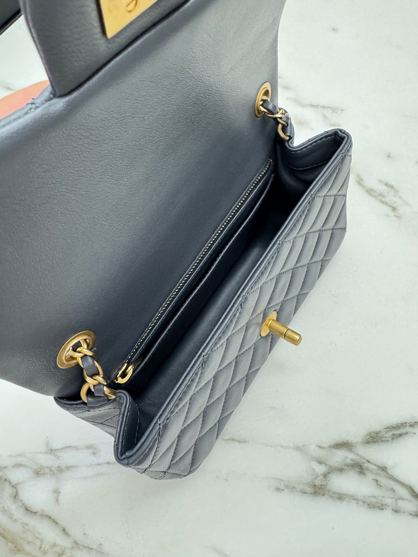 CHANEL 金球 Mini CF20 石墨灰 深灰羊皮