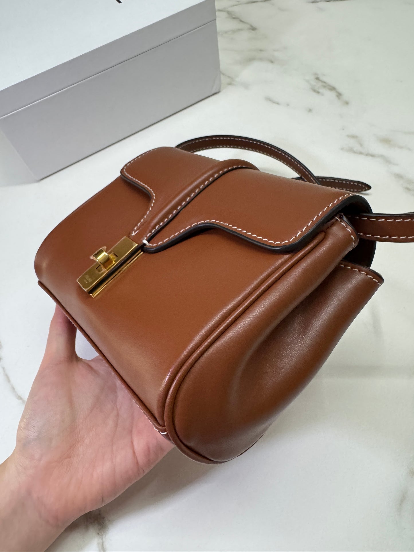 CELINE Mini Soft 16 棕色