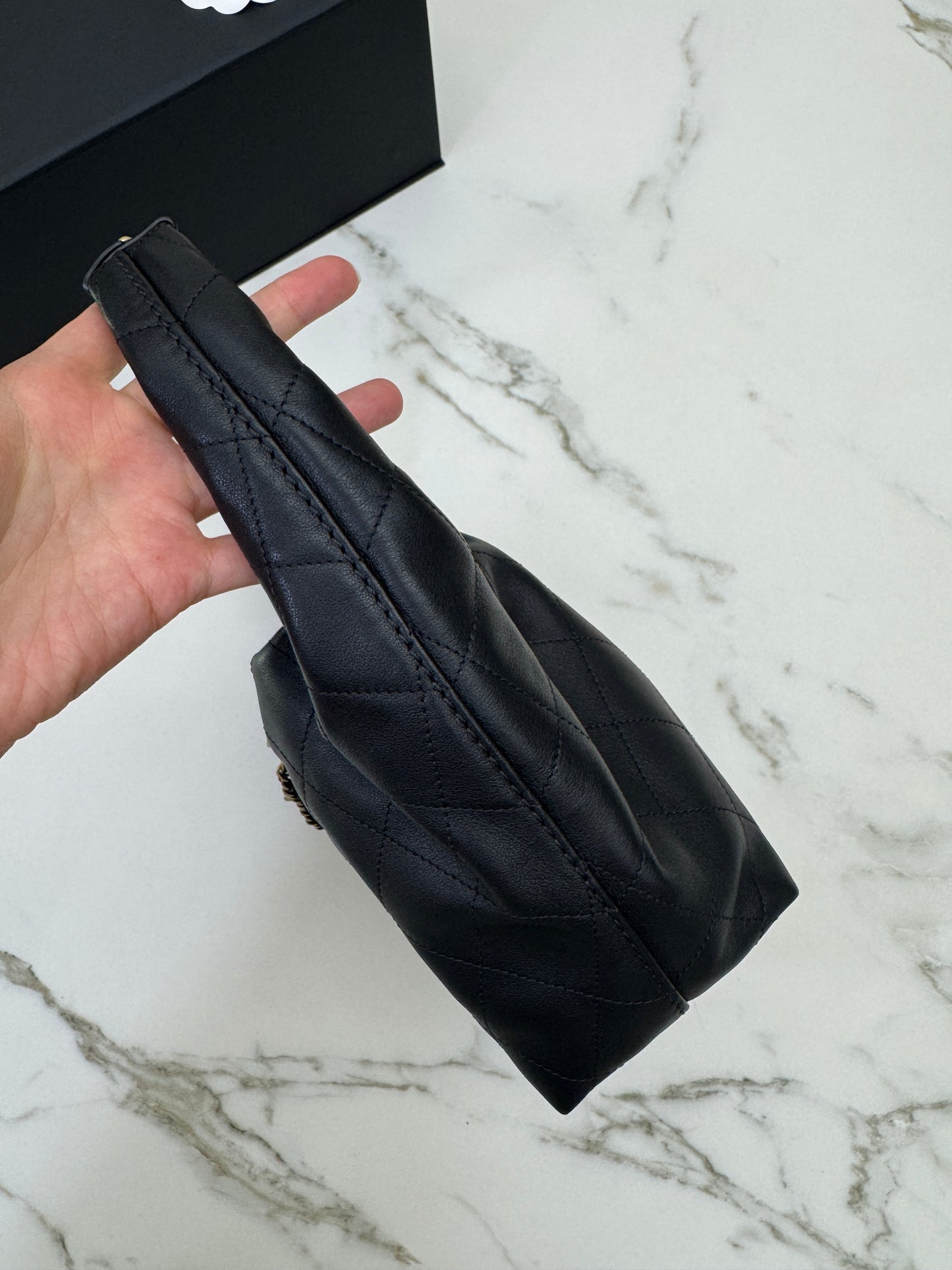CHANEL 26C Hobo Small 黑色