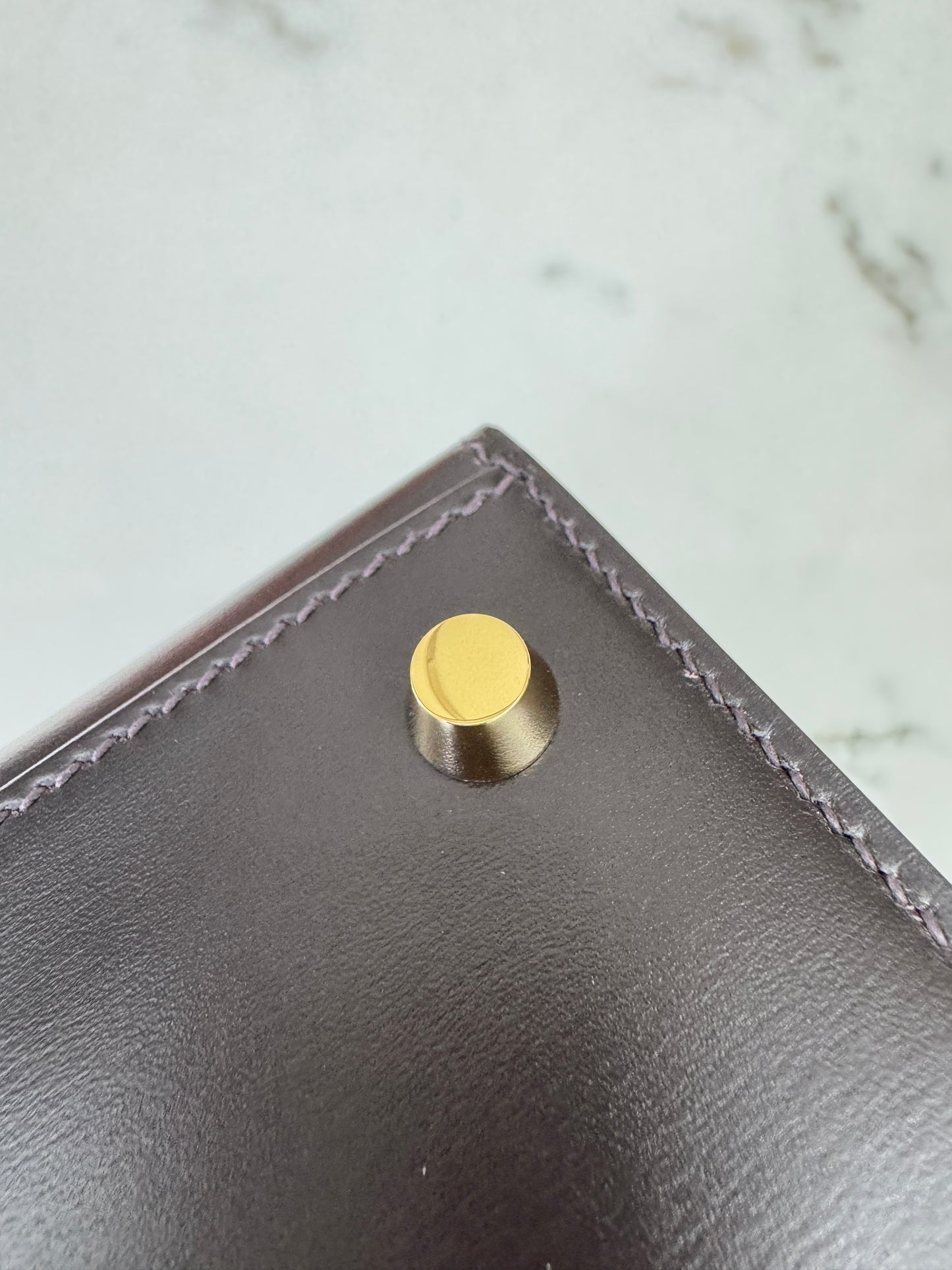 HERMES Kelly 25 烏木色Box皮金扣 外縫 Ebene Box Leather Seilier GHW
