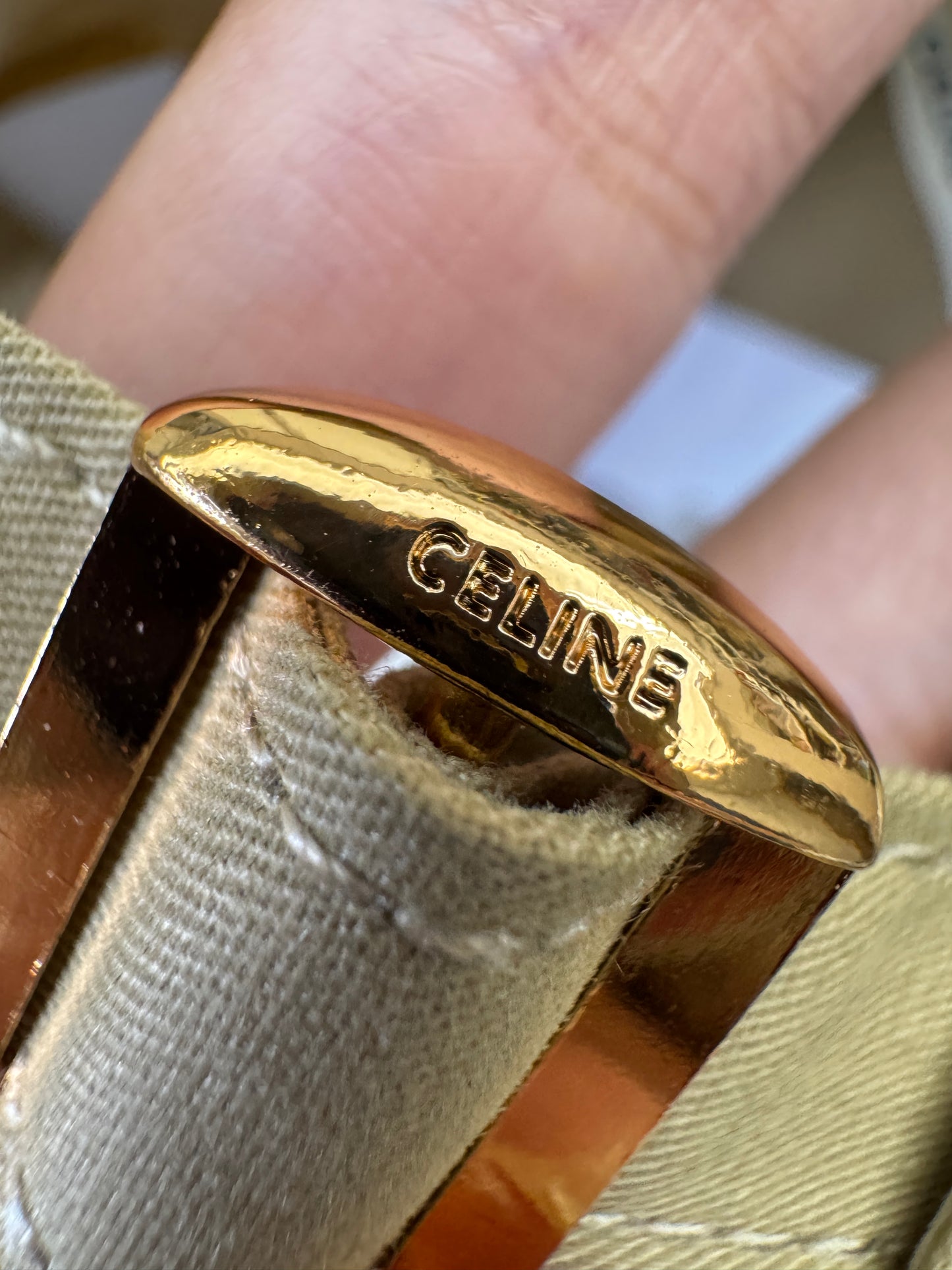 CELINE 凱旋門鴨舌帽 卡其色