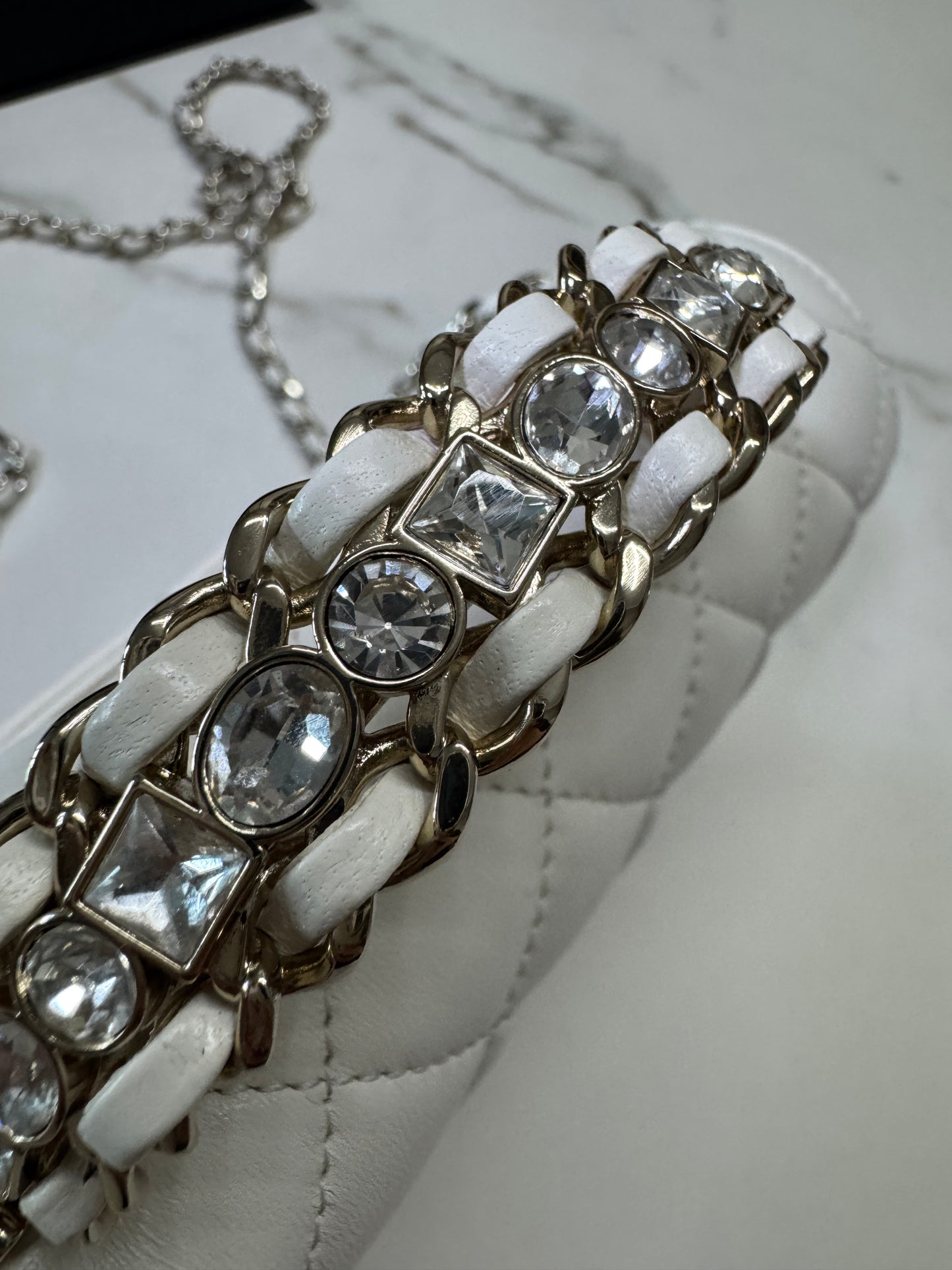 CHANEL 23A 水鑽 Mini CF Handle