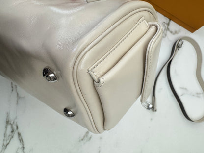 LV Speedy Cargo Vibe 白色油臘皮