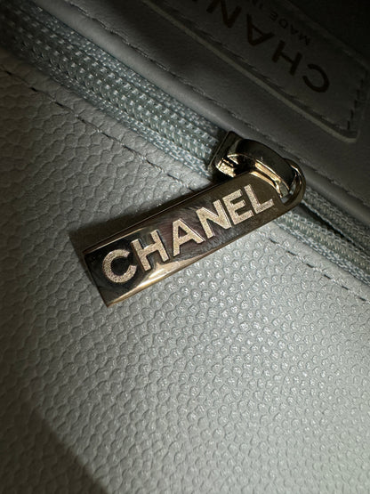 CHANEL Cocohandle 冰川藍 24P Small