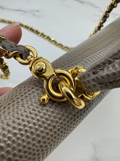 CHANEL 26A 蜥蜴壓紋 灰色Clutch