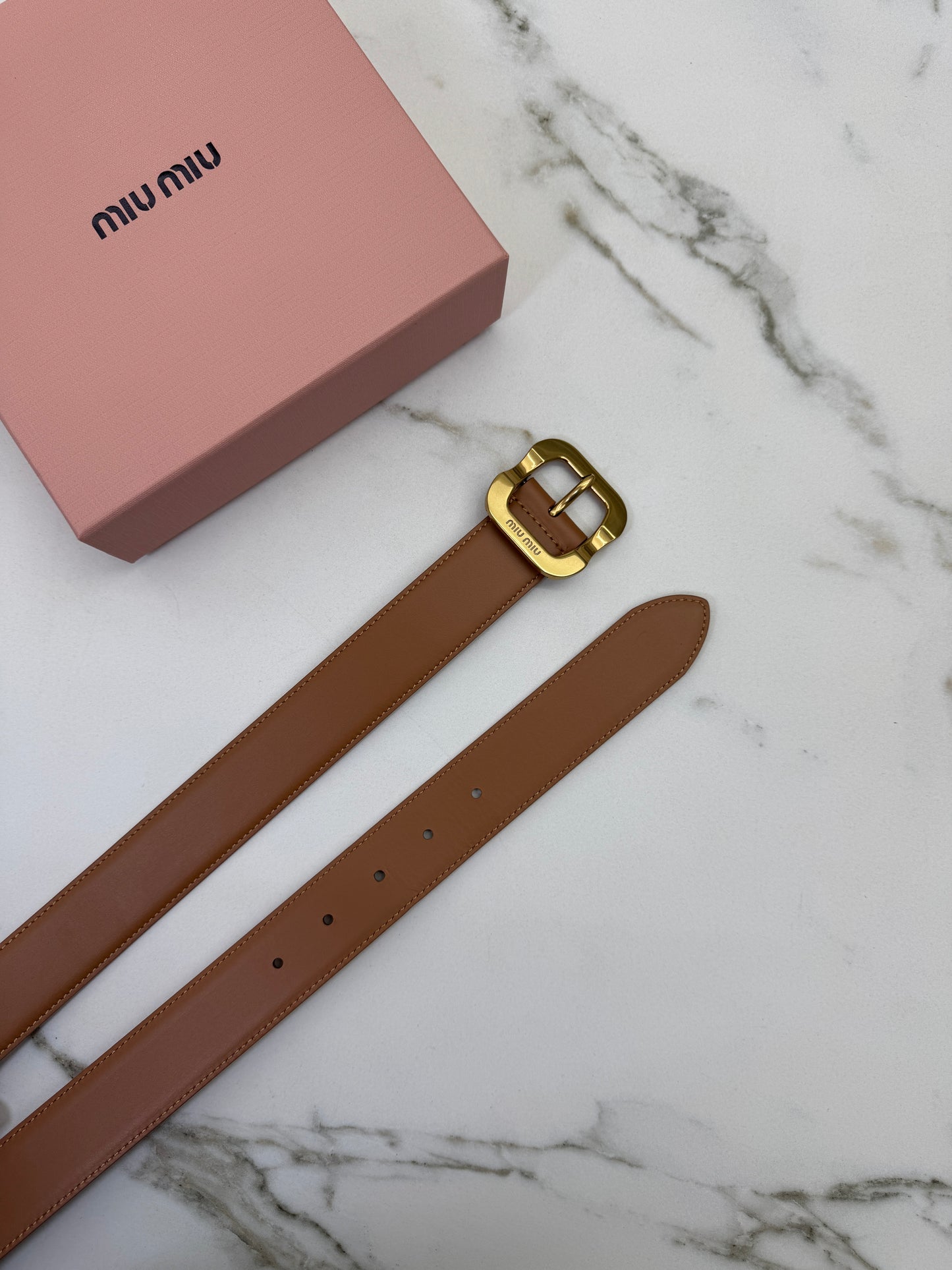 MIU MIU 皮帶 淺棕色金扣