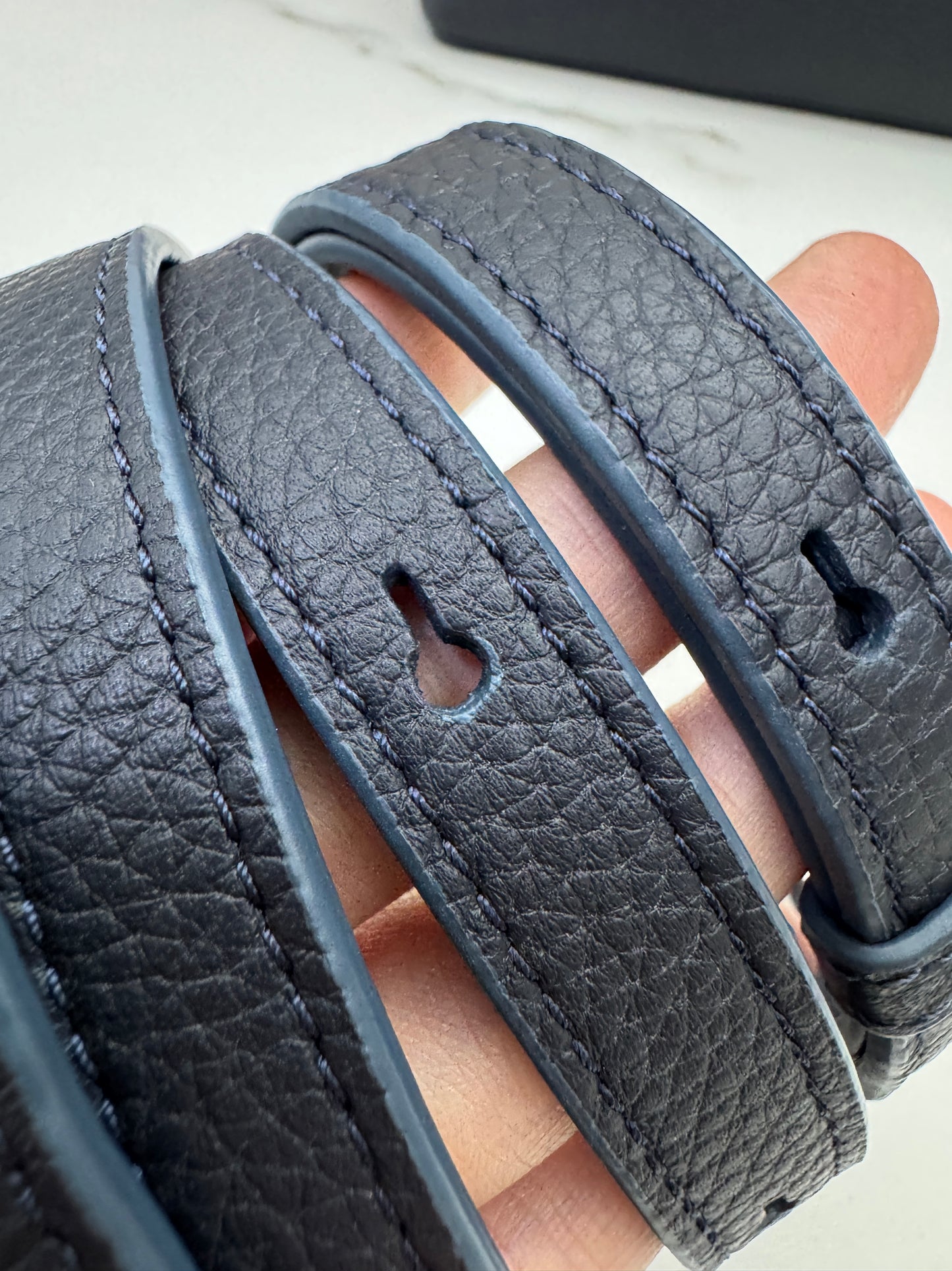 LORO PIANA Extra Pocket 19 海軍藍金扣