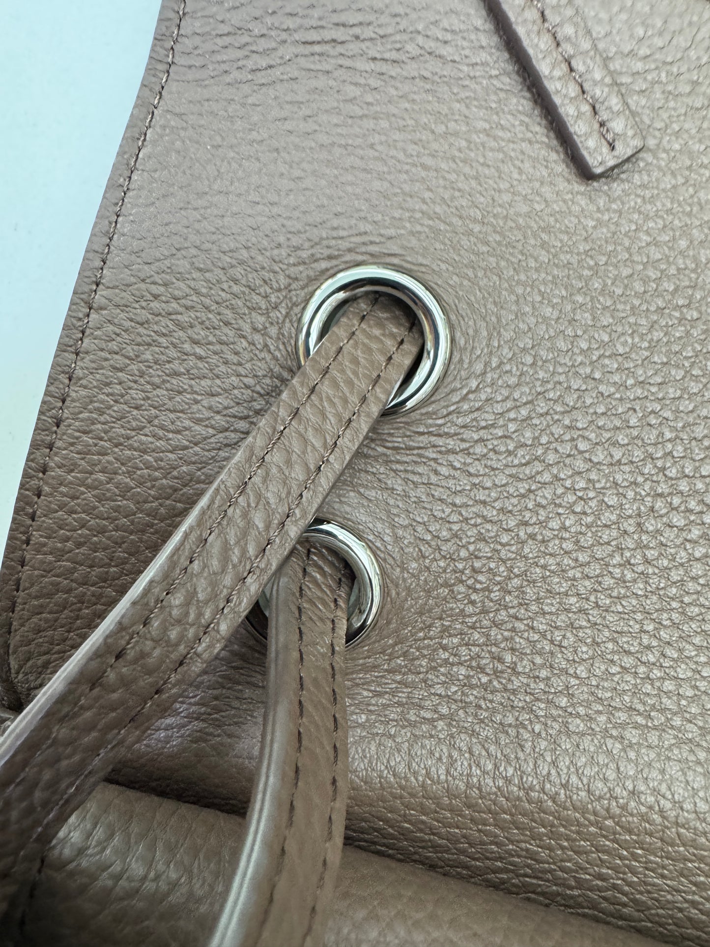 CHANEL 26S Maxi Flap Small 32cm 淺棕色