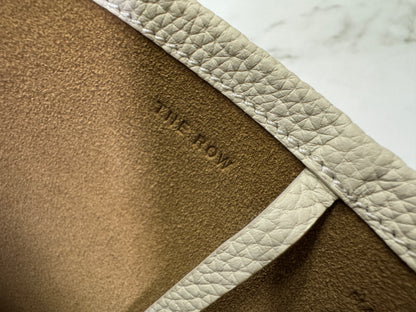 THE ROW N/S Park 奶白色 Medium