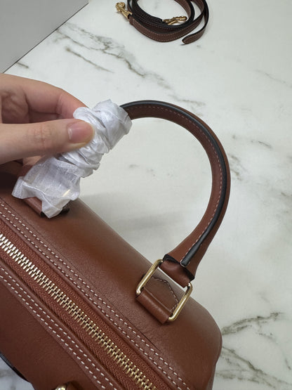 CELINE Triomphe Boston 棕色