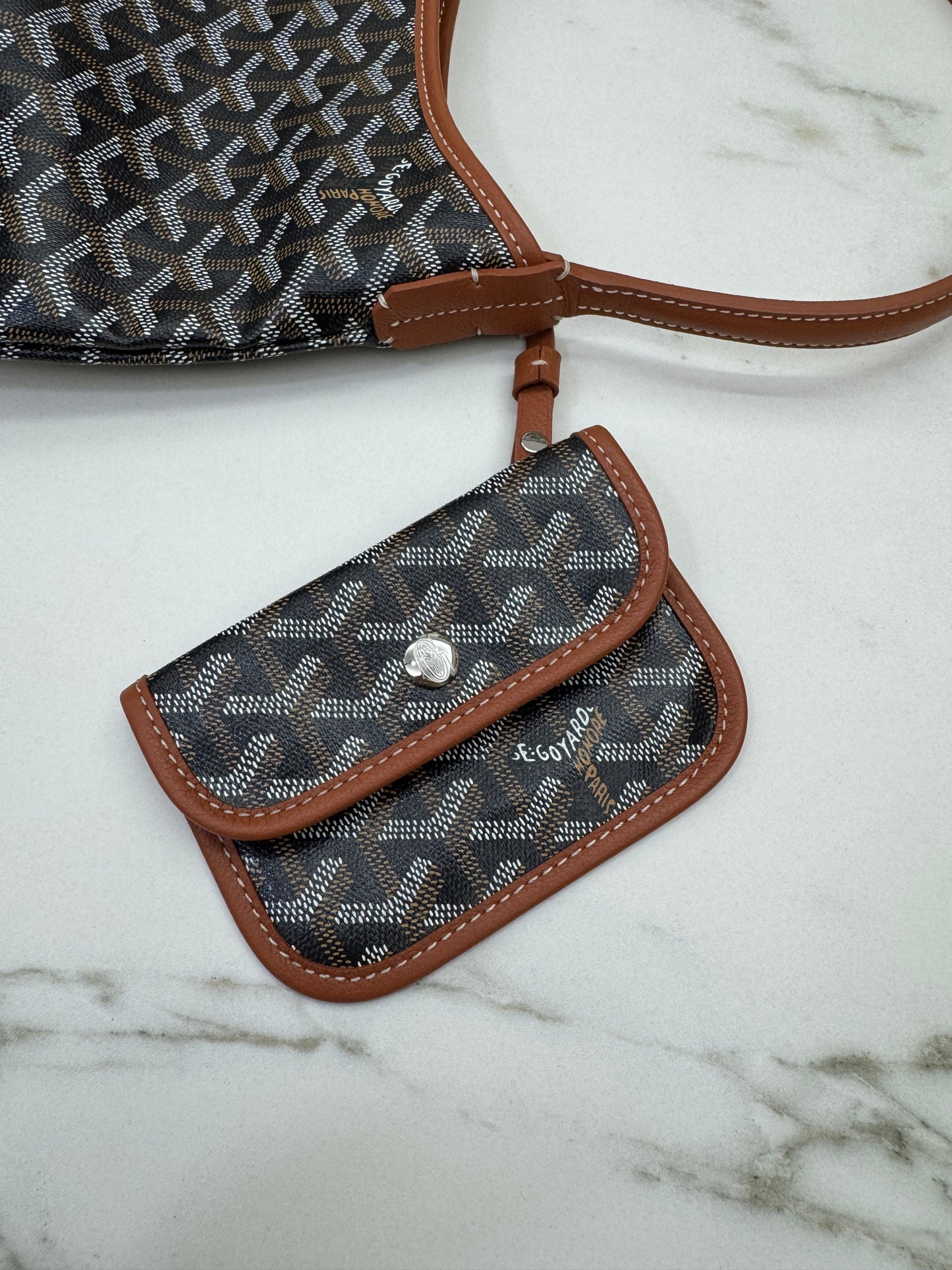 GOYARD Mini Hobo 焦糖棕