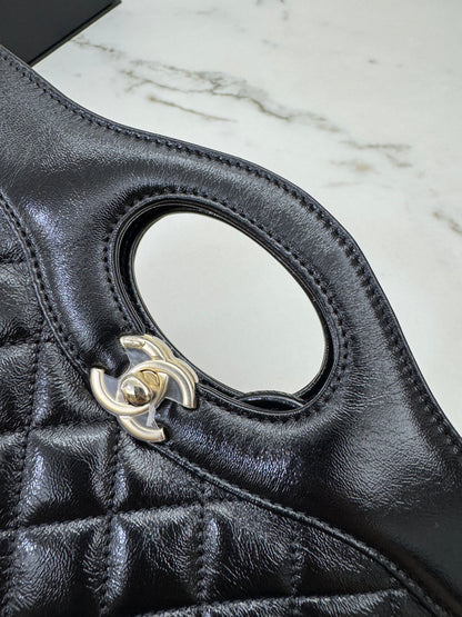 CHANEL Mini 31 Bag 油蠟羊皮（新版）