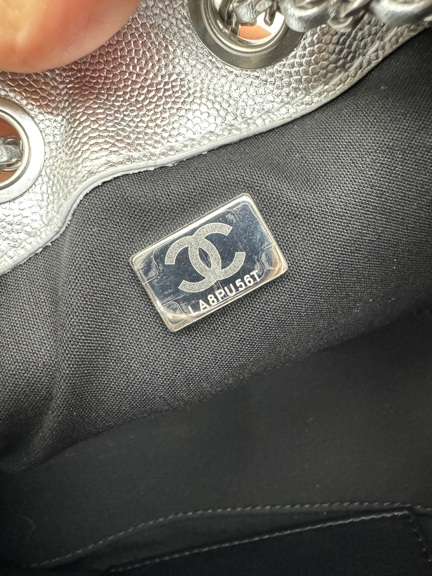 CHANEL Mini 25 Bag 銀色荔枝皮銀扣 Silver Caviar Calfskin PHW
