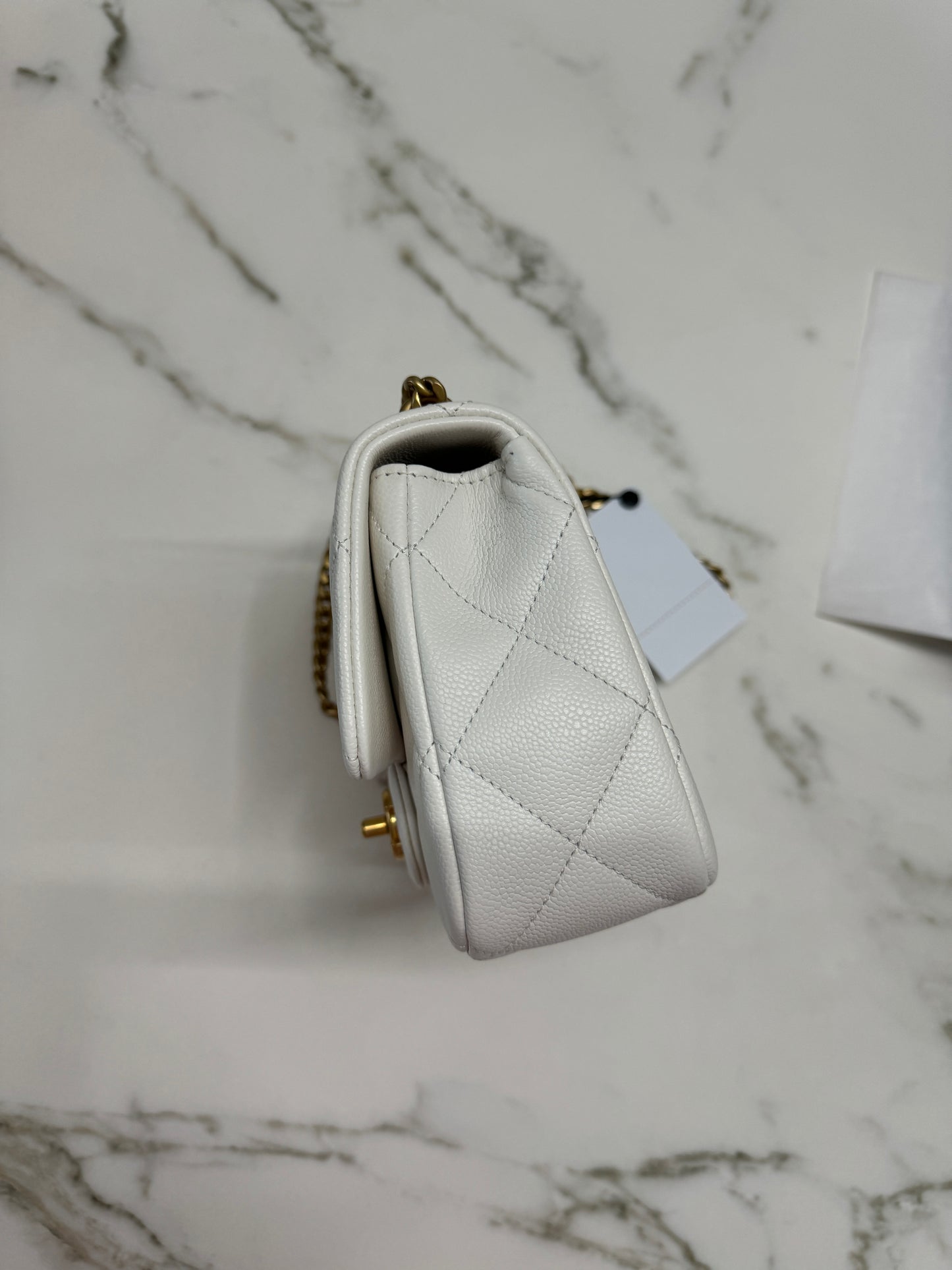CHANEL 24P 愛心金球 白色 20cm 中號