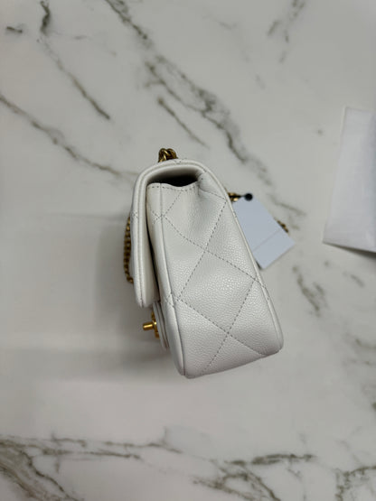 CHANEL 24P 愛心金球 白色 20cm 中號