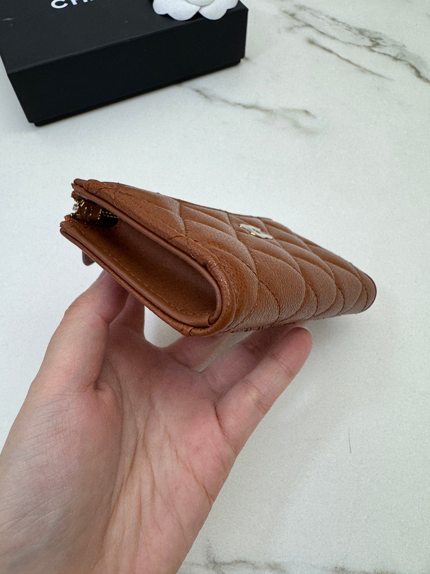 CHANEL L型拉鏈小錢包 焦糖棕