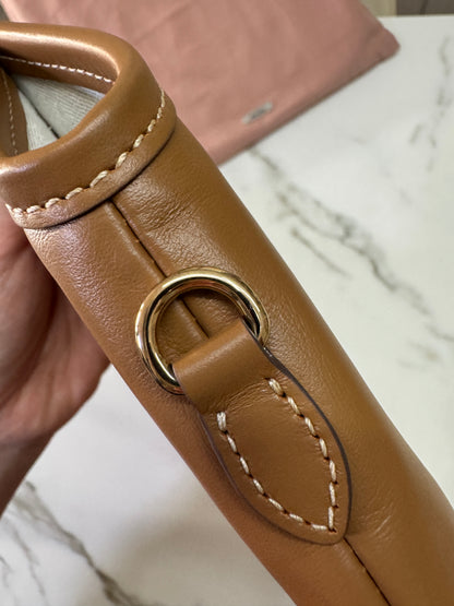 MIU MIU Ivy Tote Regular 淺棕色