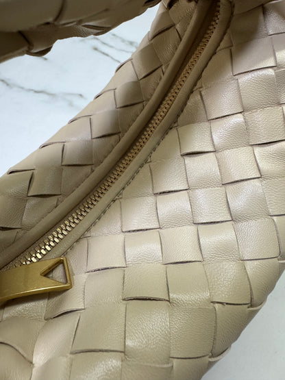 BV Mini Jodie 燕麥色 Porridge