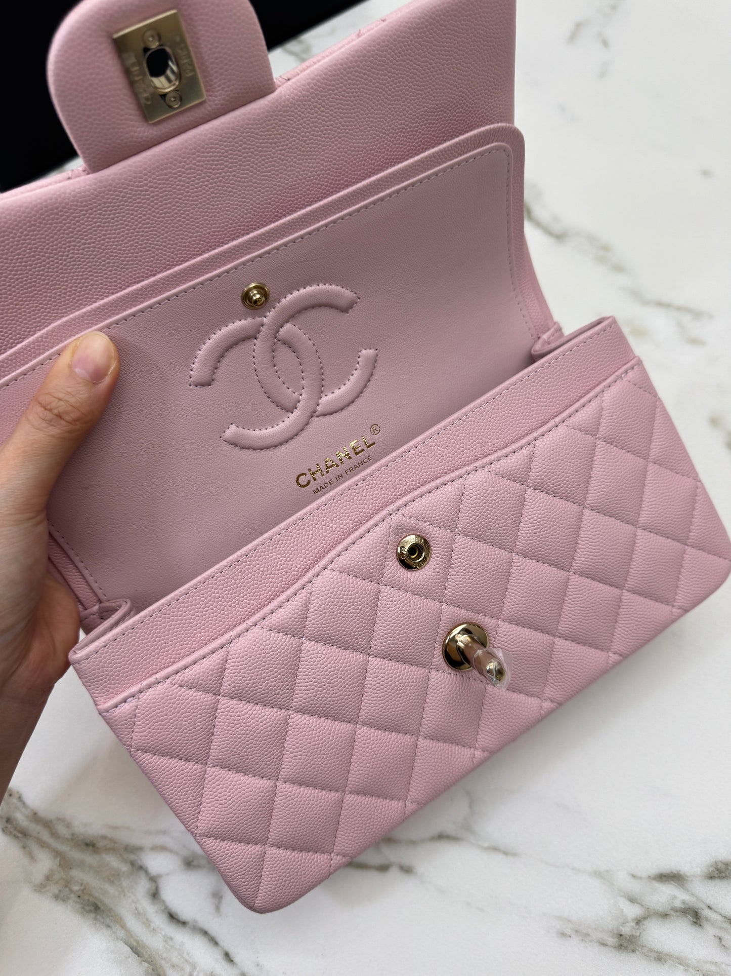 CHANEL 23K貝兒粉 CF23 Small