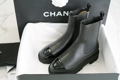 CHANEL 厚底切爾西 Chelsea Boots 漆皮拼牛皮