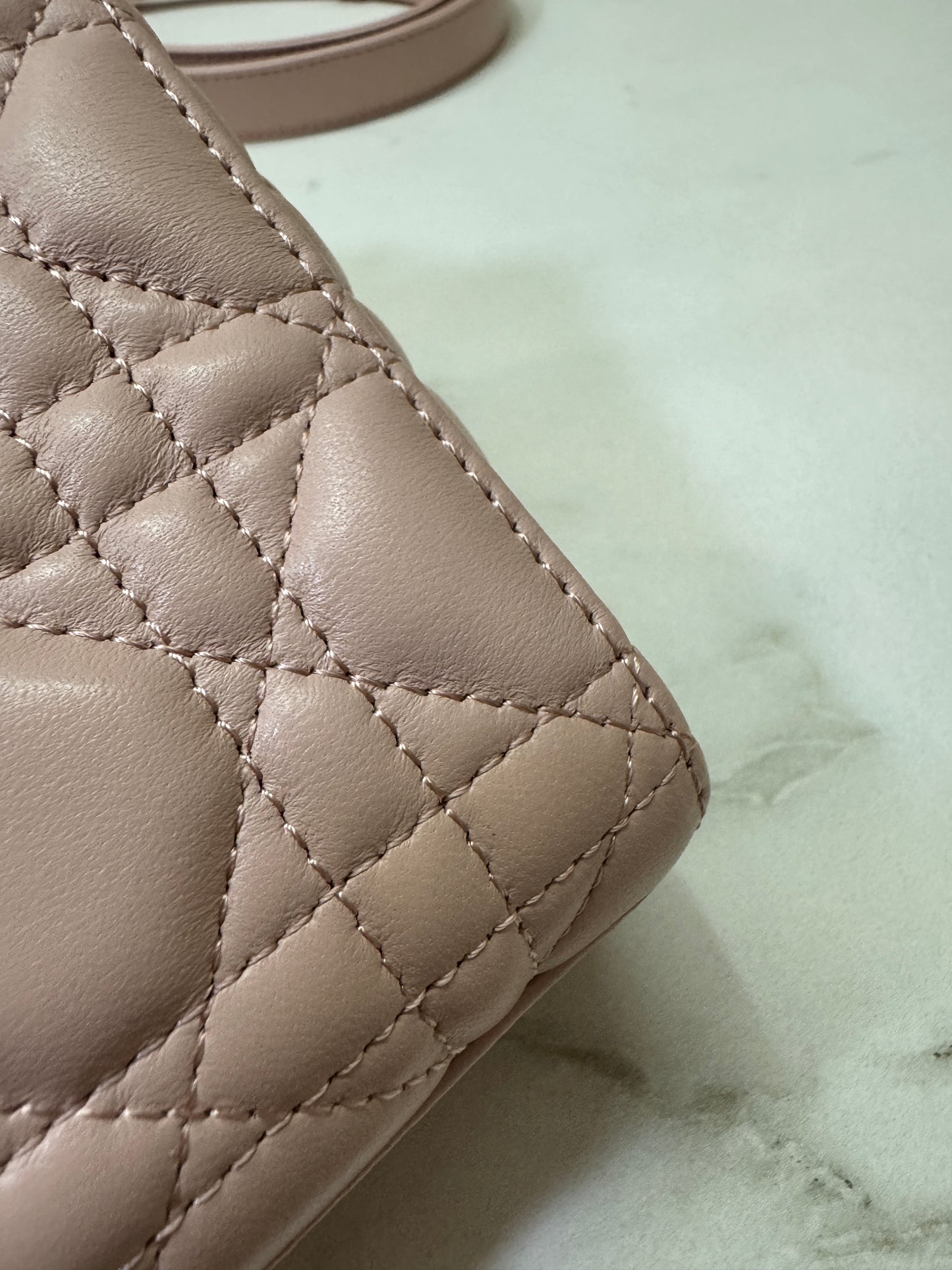 DIOR D-Joy Medium 胭脂粉