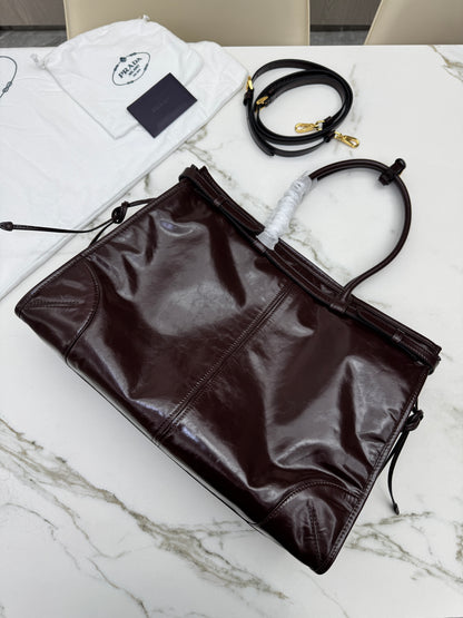 PRADA Bonnie XL Dark Brown (Lux Soft)