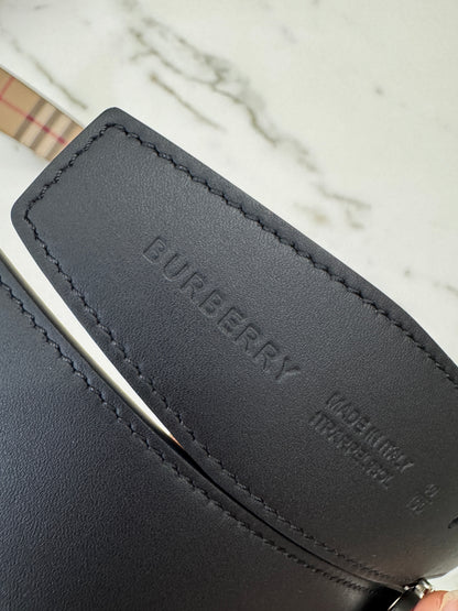 BURBERRY 雙面皮帶35MM