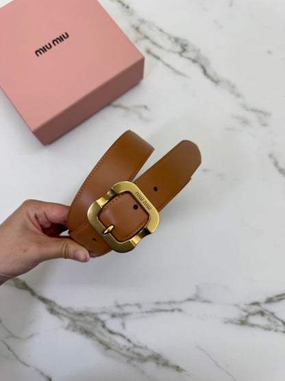 MIU MIU 皮帶 淺棕色金扣