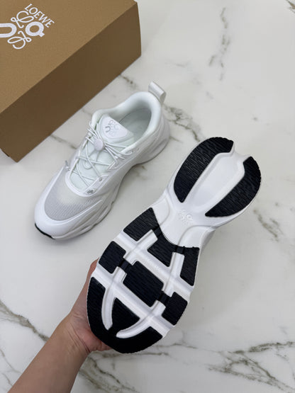 LOEWE X ON 8.0 Sneaker 白色