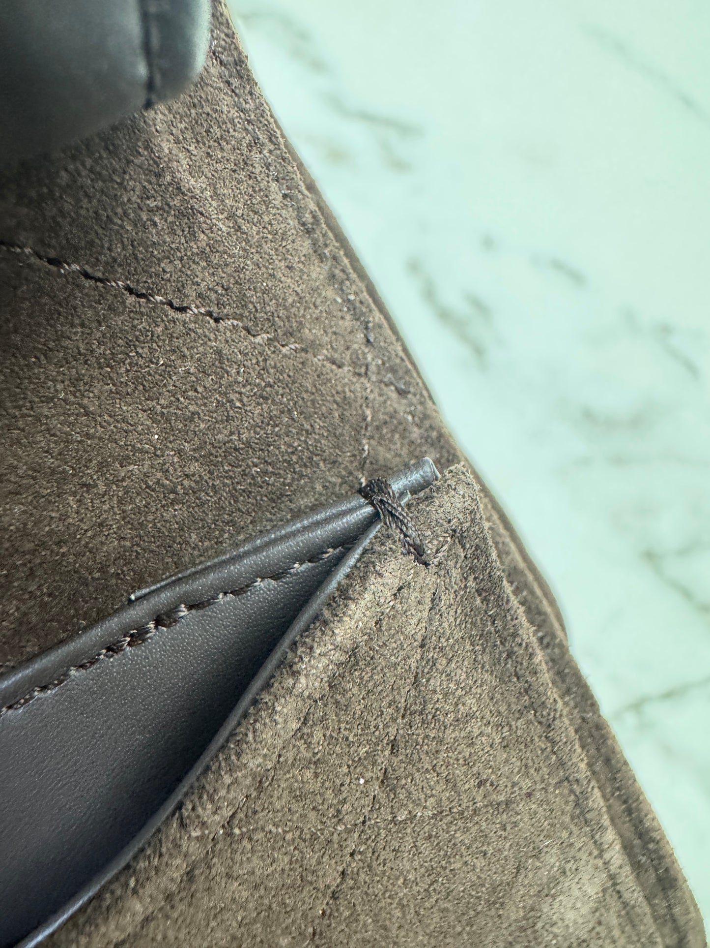 CHANEL 25Bag 麂皮深棕色 Small