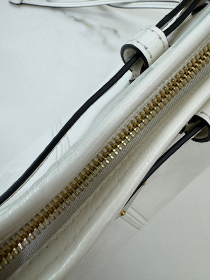 PRADA Bonnie Hobo 白色油蠟皮