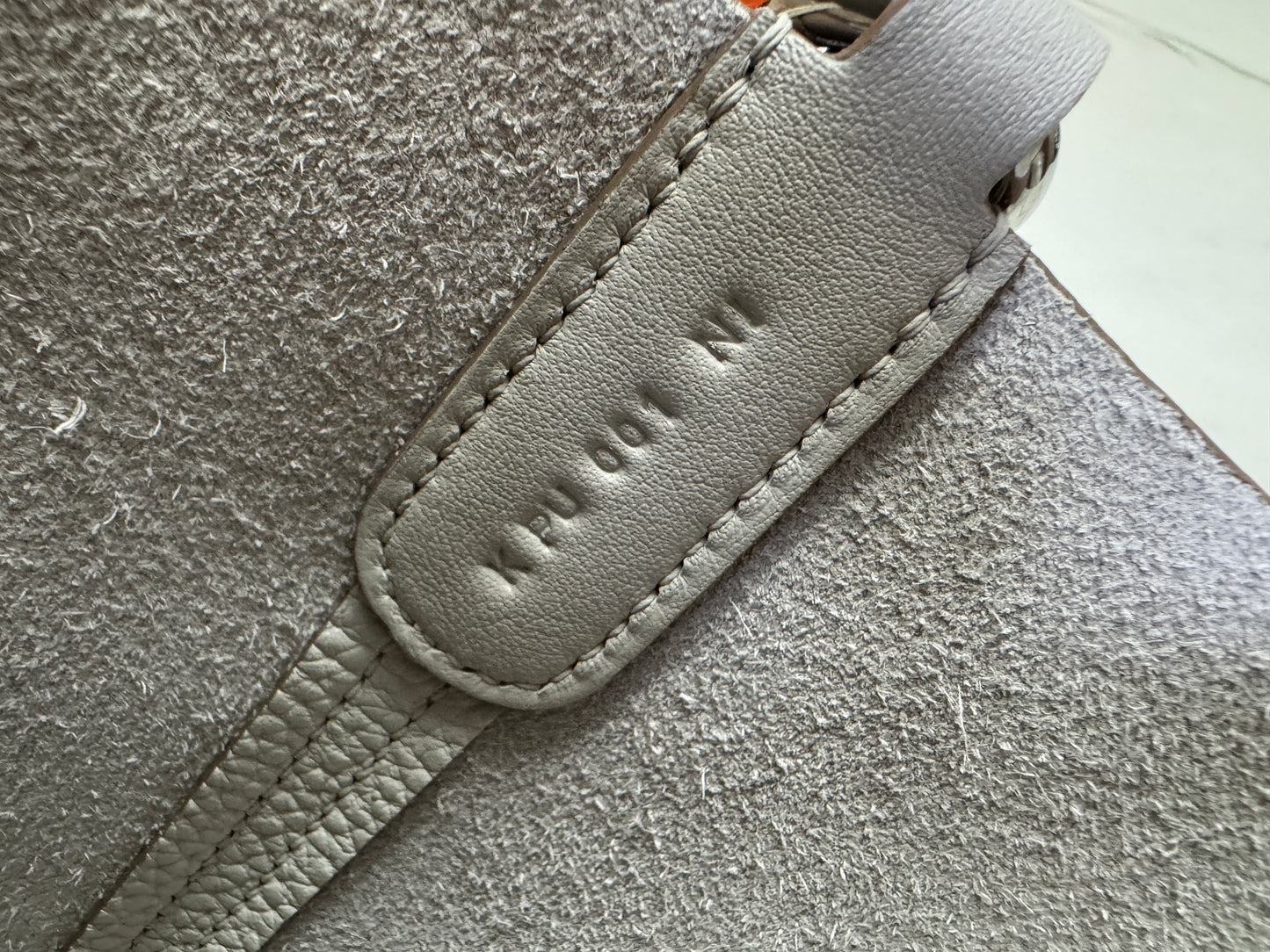 HERMES In The Loop 豬鼻菜籃子 M4奶灰色銀扣 Gris Pale PHW