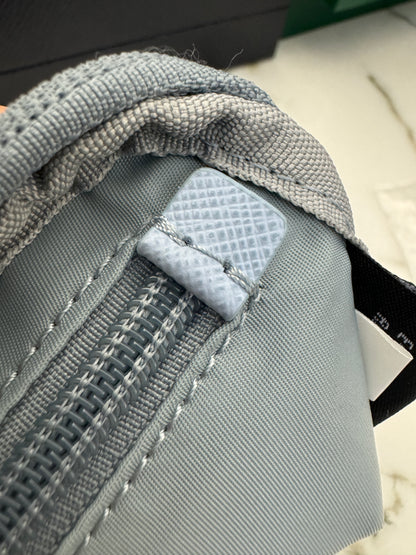 PRADA Re-nylon Necessaire 粉藍色 代工廠原單渠道貨