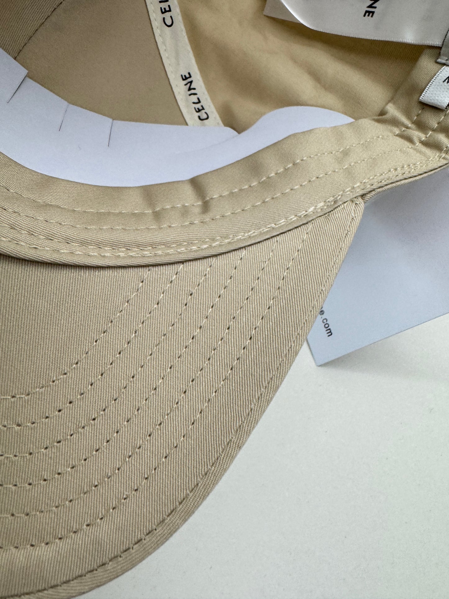 CELINE 凱旋門棒球帽 香草淺杏色