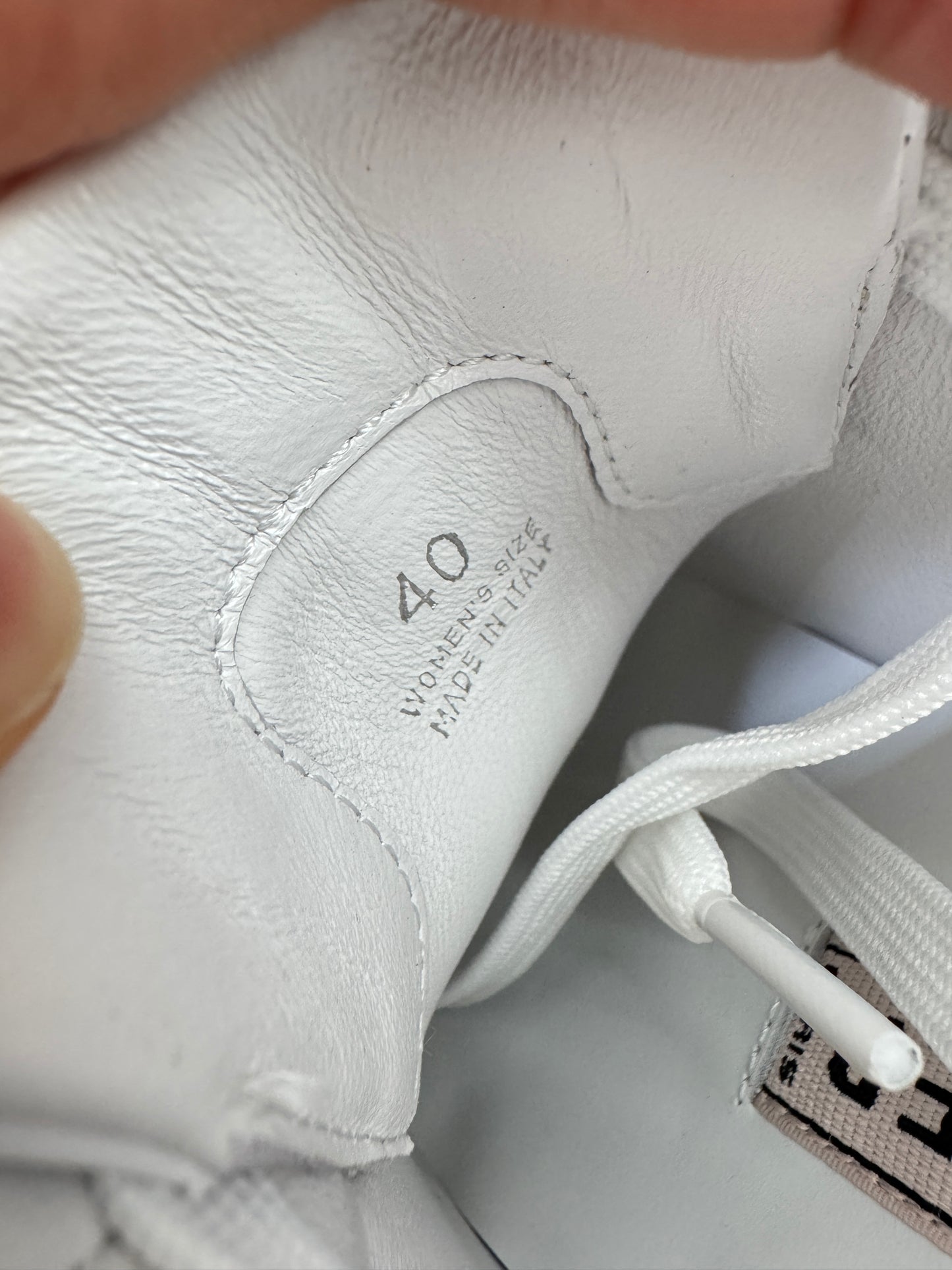 RV 厚底小白鞋 Viv Skate Sneakers
