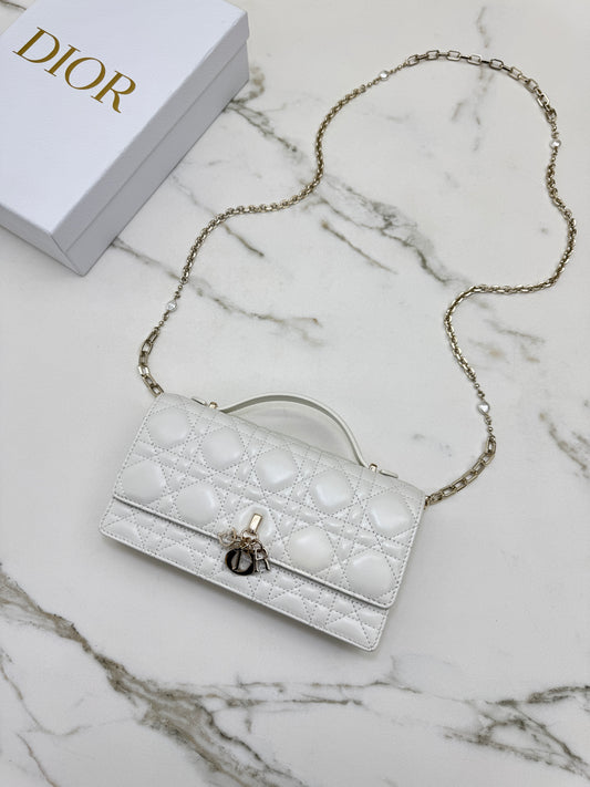 DIOR Miss Dior Wallet on Chain