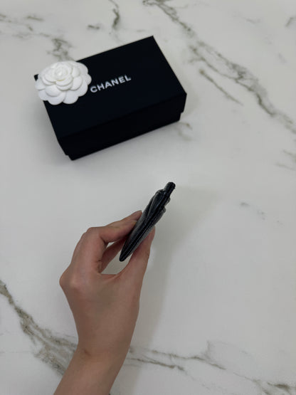 CHANEL 一片式卡包 黑銀牛